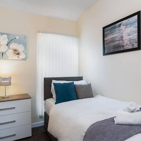 Sleeps 5, Smart Tv'S In Bedrooms Swansea Eksteriør billede
