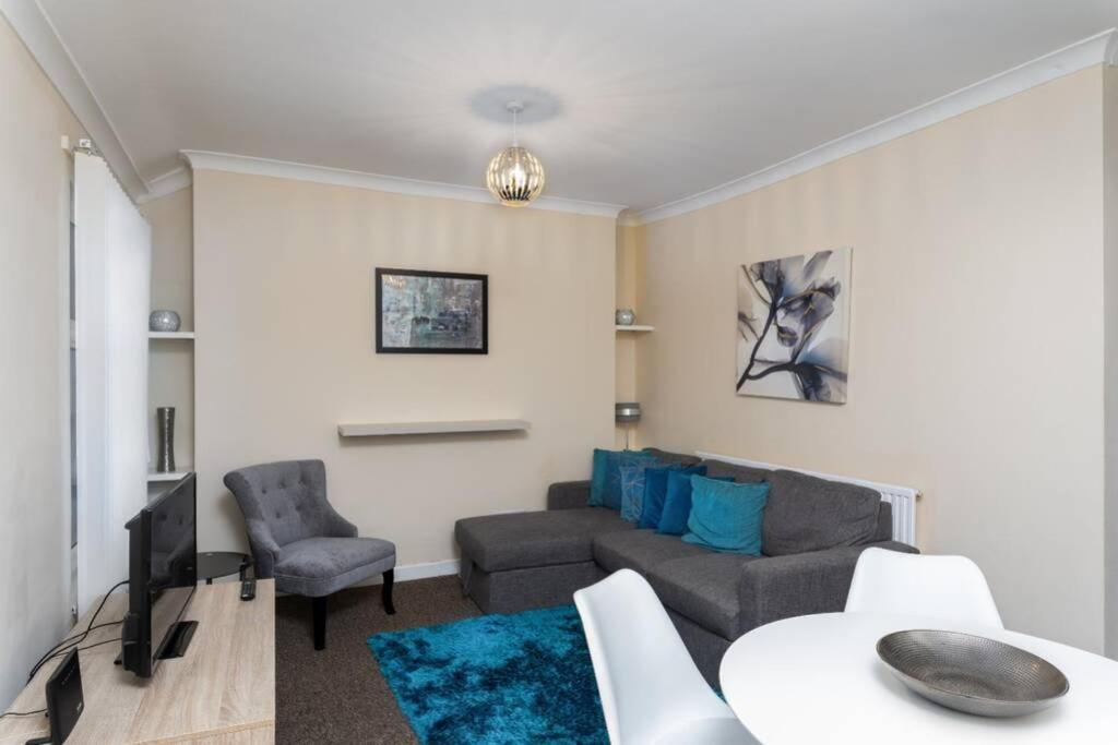 Sleeps 5, Smart Tv'S In Bedrooms Swansea Eksteriør billede